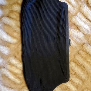 Vintage 60s ribbon clutch